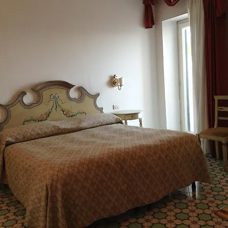 Lidomare 3* أمالفي