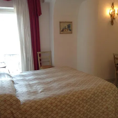 Lidomare فندق أمالفي