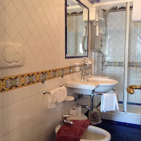 Szálloda Lidomare 3*